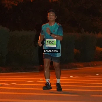 Runner Photo 8798740