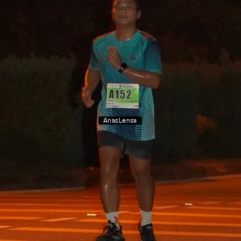 Runner Photo 8798743