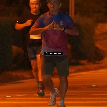 Runner Photo 8798793