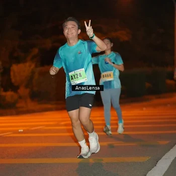 Runner Photo 8798975