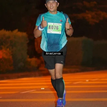 Runner Photo 8798986