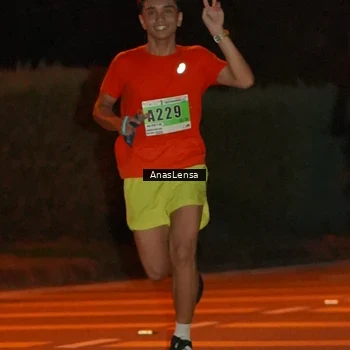Runner Photo 8799006