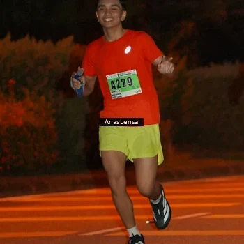 Runner Photo 8799017