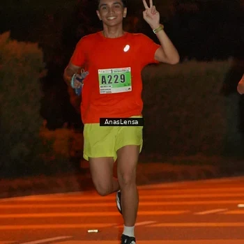 Runner Photo 8799026