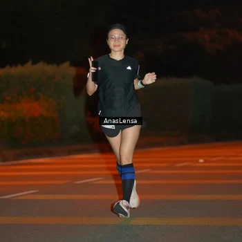 Runner Photo 8799068