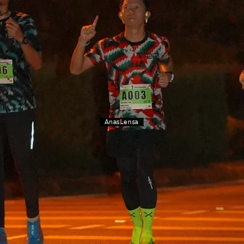 Runner Photo 8799069
