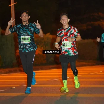 Runner Photo 8799081