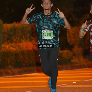 Runner Photo 8799085