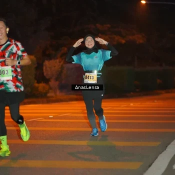 Runner Photo 8799088
