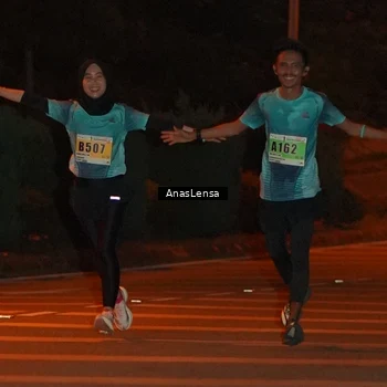 Runner Photo 8799096