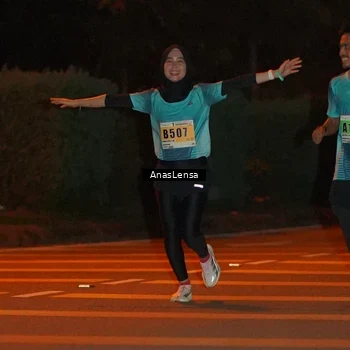 Runner Photo 8799103
