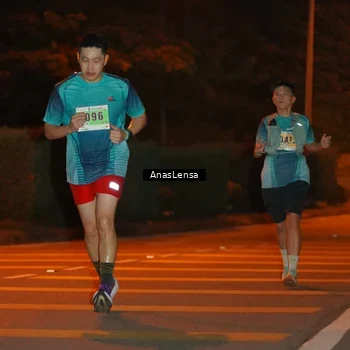 Runner Photo 8799119
