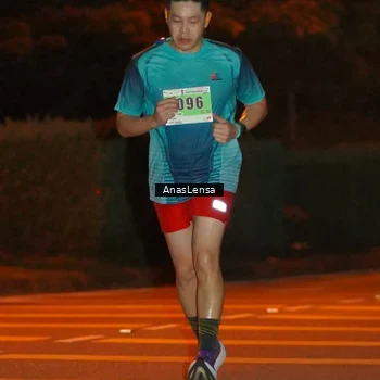 Runner Photo 8799122