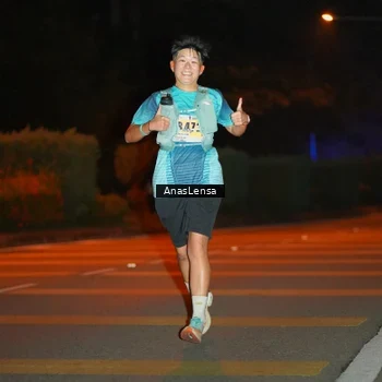 Runner Photo 8799135