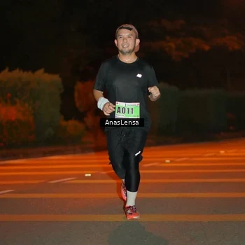 Runner Photo 8799138