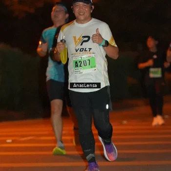 Runner Photo 8799146