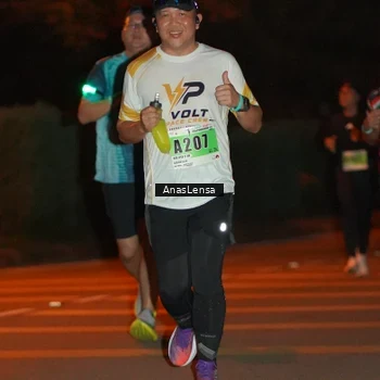 Runner Photo 8799151