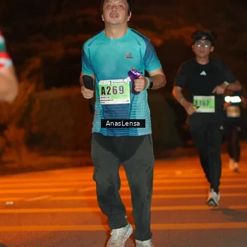 Runner Photo 8799163