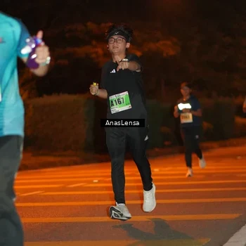 Runner Photo 8799168
