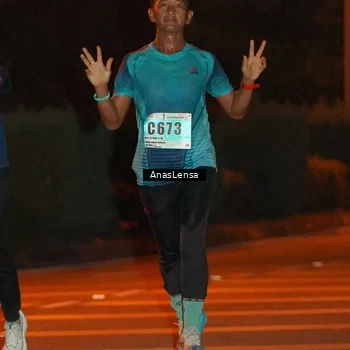 Runner Photo 8799169