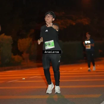 Runner Photo 8799170