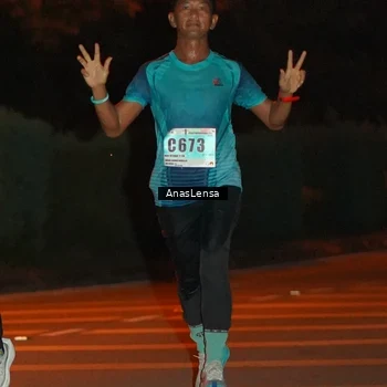 Runner Photo 8799175