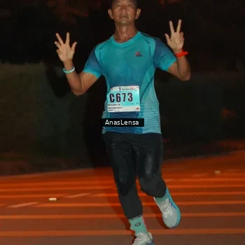Runner Photo 8799184