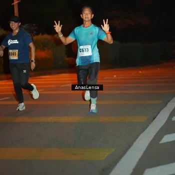 Runner Photo 8799188