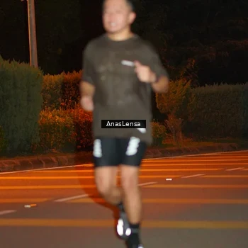 Runner Photo 8799200
