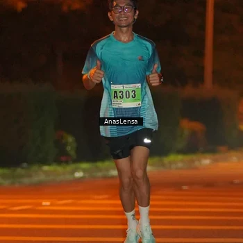 Runner Photo 8799210