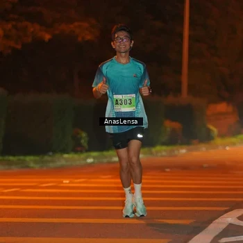 Runner Photo 8799212