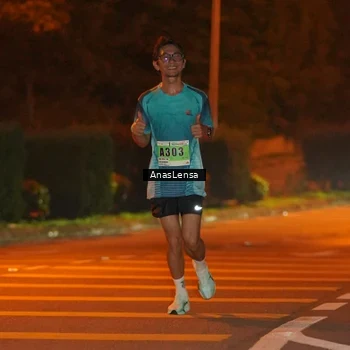 Runner Photo 8799213