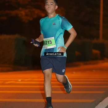 Runner Photo 8799235