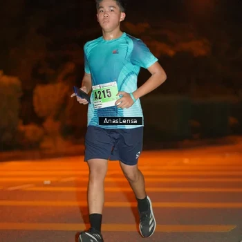 Runner Photo 8799241