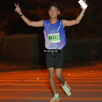 Runner Photo 8799253