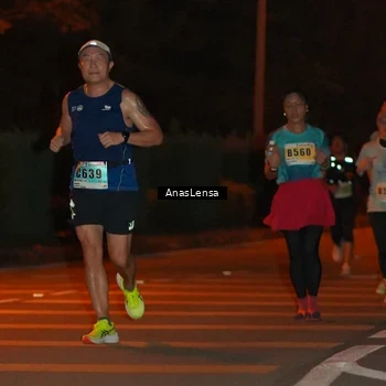 Runner Photo 8799258