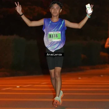 Runner Photo 8799269