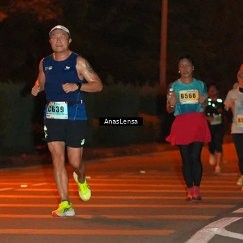 Runner Photo 8799272