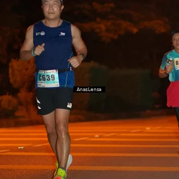 Runner Photo 8799302