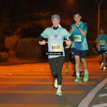 Runner Photo 8799337