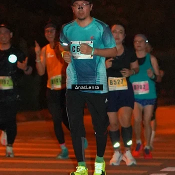 Runner Photo 8799380