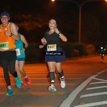 Runner Photo 8799392