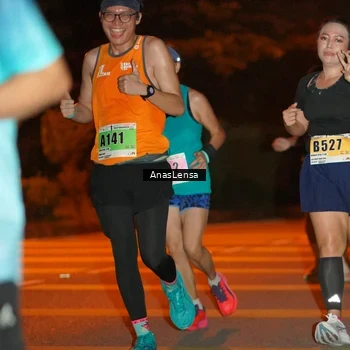 Runner Photo 8799399