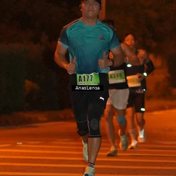 Runner Photo 8799417