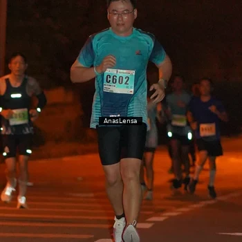 Runner Photo 8799429