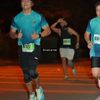 Runner Photo 8799447