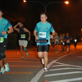 Runner Photo 8799448
