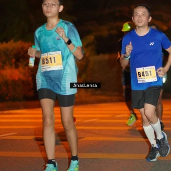 Runner Photo 8799489