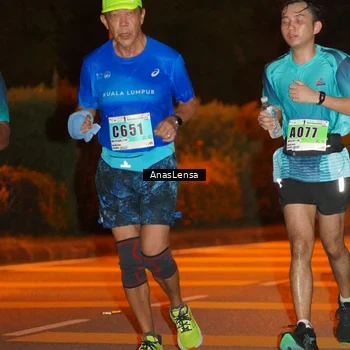 Runner Photo 8799508