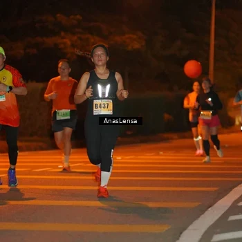 Runner Photo 8799526